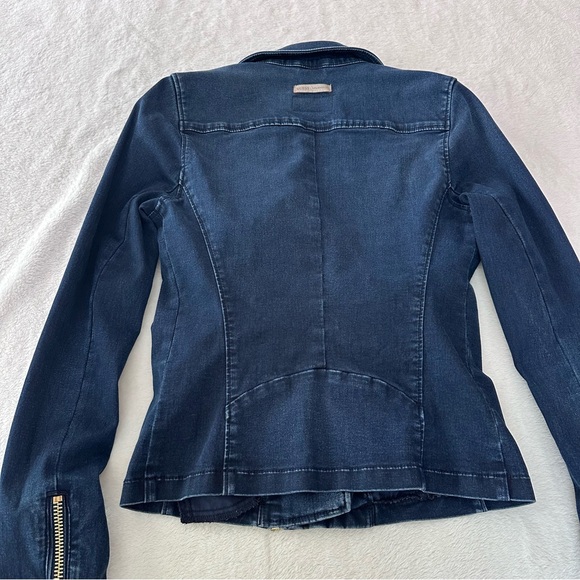 GUESS Los Angeles Slim Fit Denim Biker Jacket in Sky Wash Size Small - Picture 5 of 12